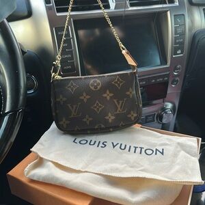 Louis Vuitton Brown Monogram Women's Bag